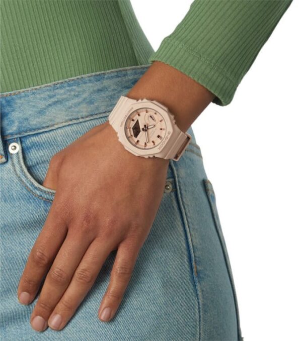 Relógio G-SHOCK GMA-S2100-4ADR Feminino Carbon Core Guard